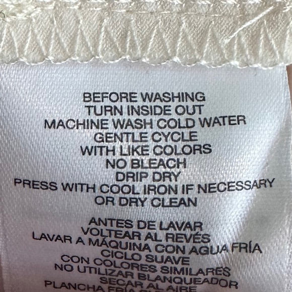 Anne Klein Triple Pleat V-Neck Sleeveless Top/Shell White Neutral Size 2X NWT - Picture 13 of 15